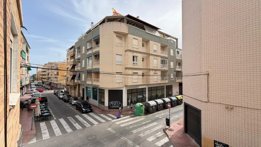 Apartment de 3 chambres à Torrevieja, Espagne No. 1587 № 20
