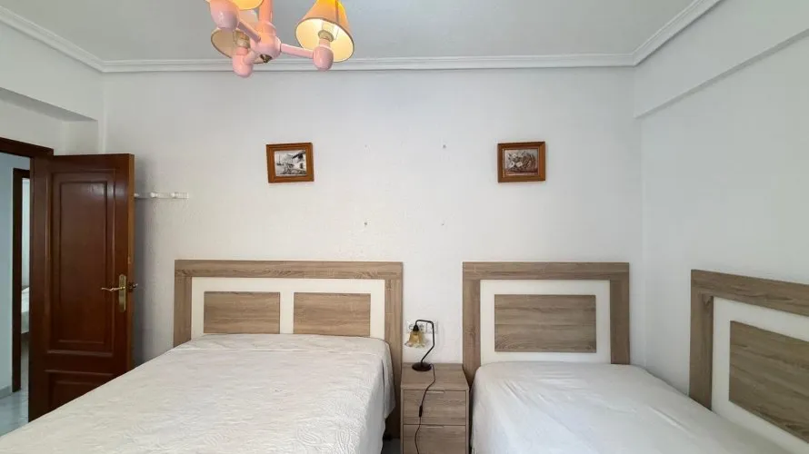 Apartment de 3 chambres à Torrevieja, Espagne No. 1587