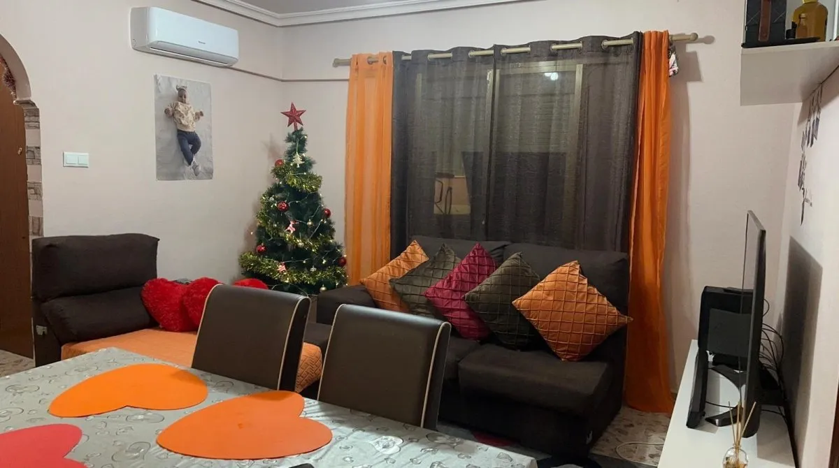 Apartment de 2 chambres à Alicante, Espagne No. 1454