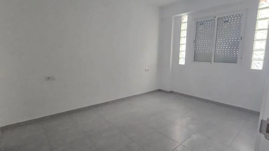 Land plot de 1 chambre à Alicante, Espagne No. 1387 № 3