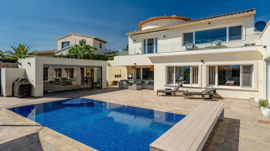 Villa de 247m² à Moraira, Espagne No. 1304 № 28