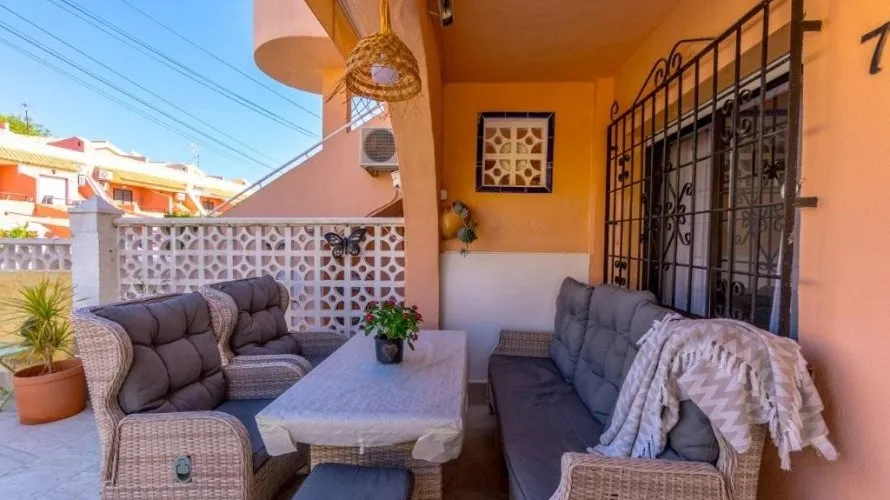 Bungalow de 1 chambre à Torrevieja, Espagne No. 1539 № 13