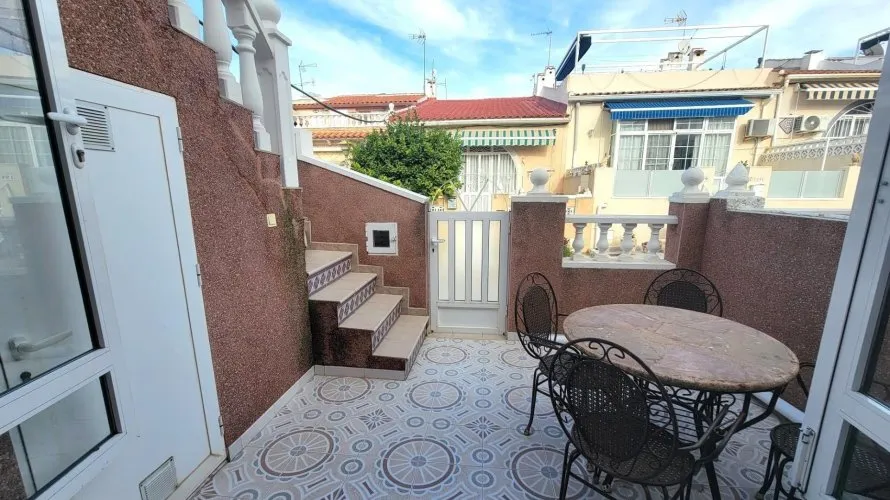 House de 1 chambre à Torrevieja, Espagne No. 1491 № 12