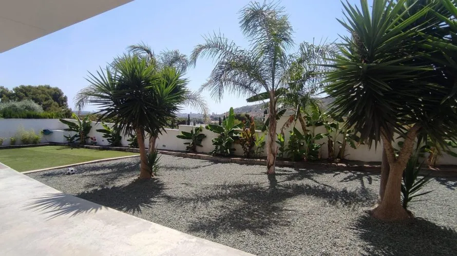 Villa de 5 chambres à Alicante, Espagne No. 1342 № 10