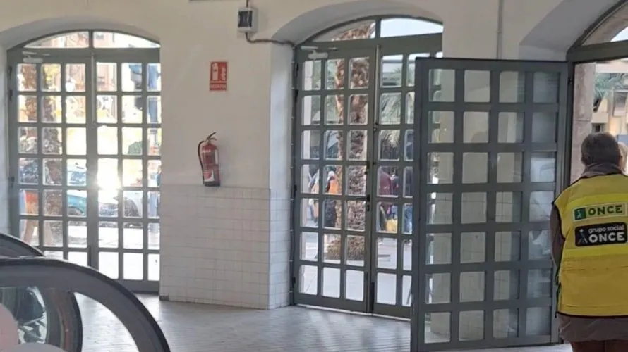 Commercial property de 19m² à Alicante, Espagne No. 1463 № 7