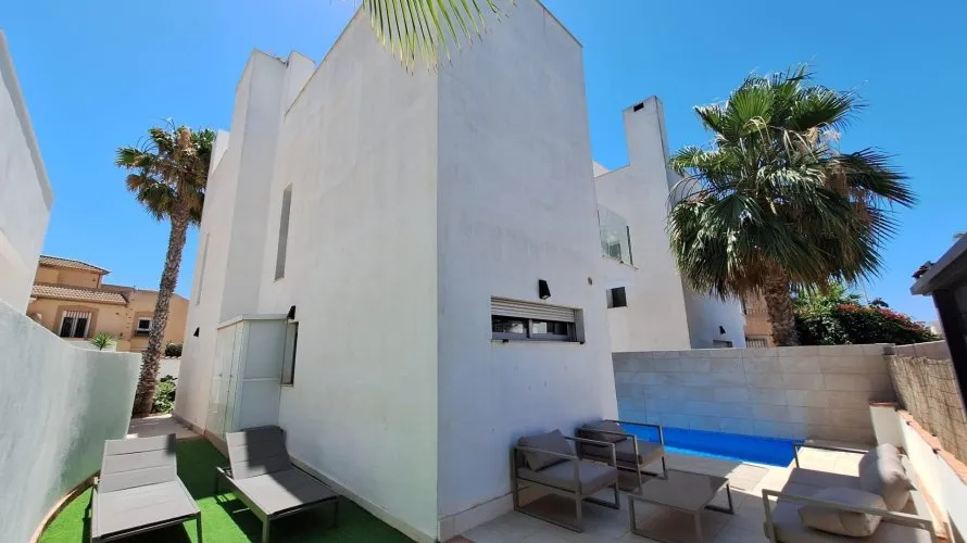 Apartment de 3 chambres à Torrevieja, Espagne No. 1299 № 26