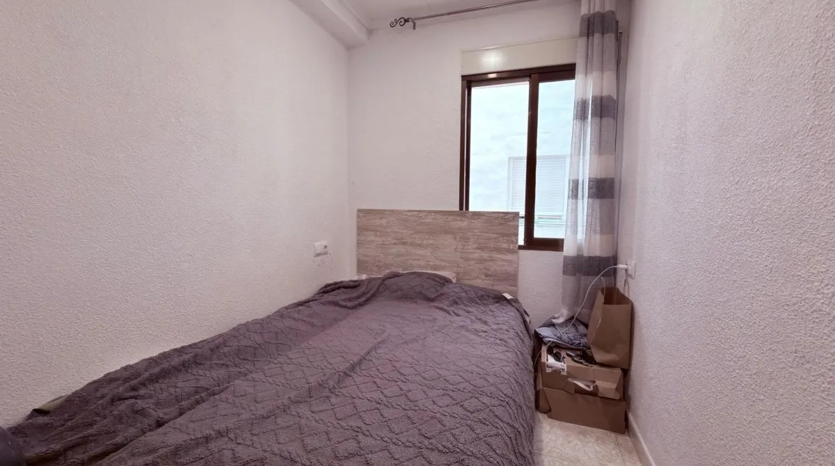 Apartment de 1 chambre à Alicante, Espagne No. 1598