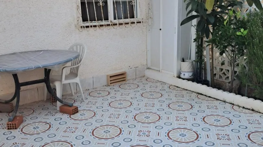 Bungalow de 2 chambres à Torrevieja, Espagne No. 1427 № 8