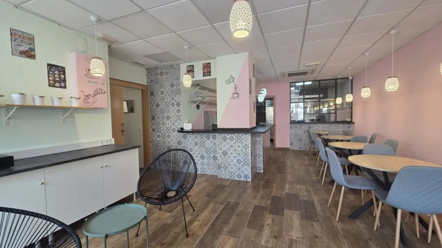 Commercial property de 2 chambres à El Campello, Espagne No. 1313 № 25
