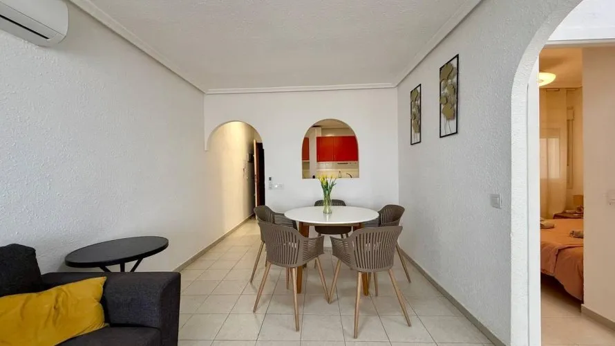 Apartment de 2 chambres à Torrevieja, Espagne No. 1433 № 19