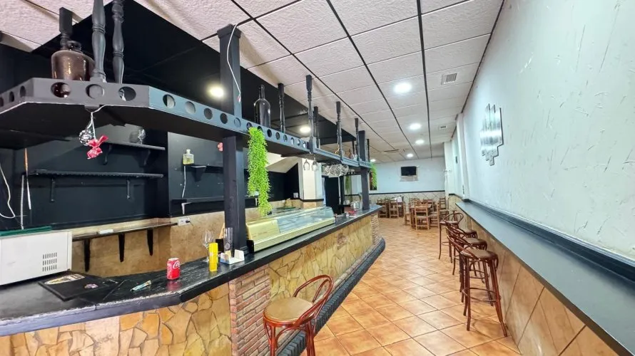 Commercial property de 159m² à Torrevieja, Espagne No. 1396 № 17