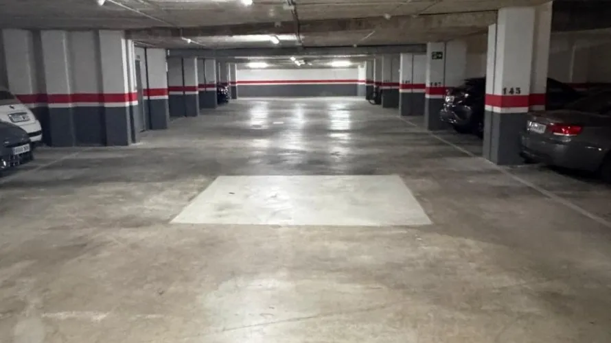 Parking de 13m² à Torrevieja, Espagne No. 1597 № 1