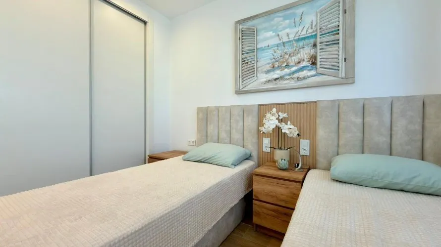 Bungalow de 2 chambres à Finestrat, Espagne No. 1309 № 3