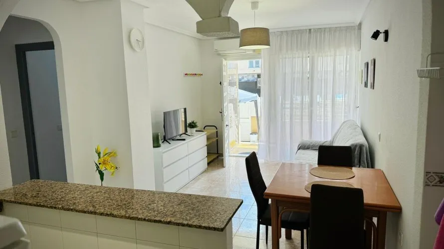 Apartment de 1 chambre à Torrevieja, Espagne No. 1588 № 10