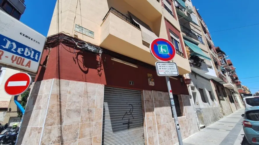 Commercial property de 1 chambre à Alicante, Espagne No. 1572 № 3