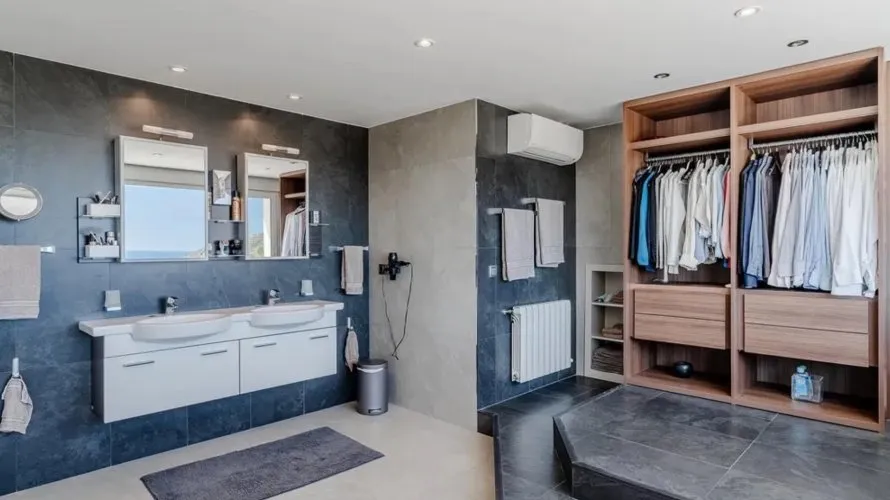 Villa de 247m² à Moraira, Espagne No. 1304 № 10
