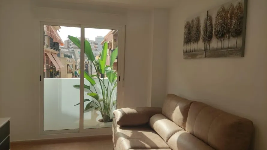 Apartment de 2 chambres à Alicante, Espagne No. 1310 № 24