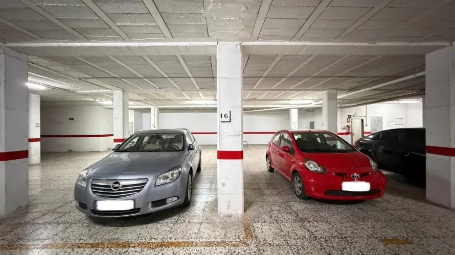Garage de 32m² à Torrevieja, Espagne No. 1482 № 4