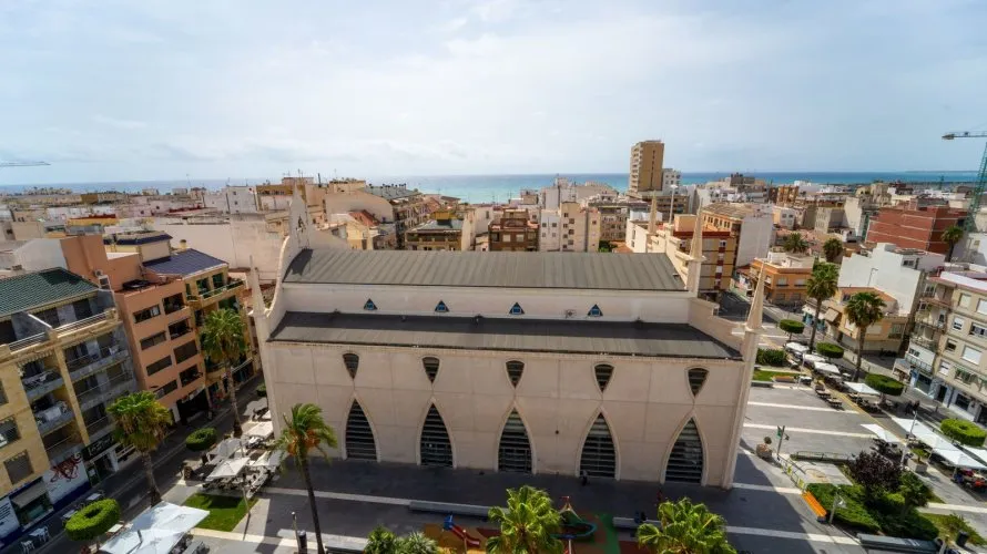 Apartment de 102m² à Torrevieja, Espagne No. 1335 № 3
