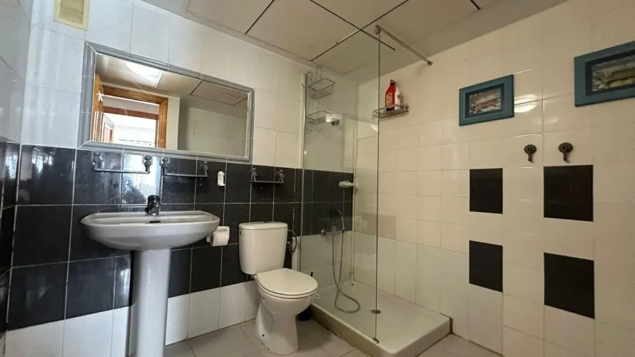 Apartment de 3 chambres à Torrevieja, Espagne No. 1477