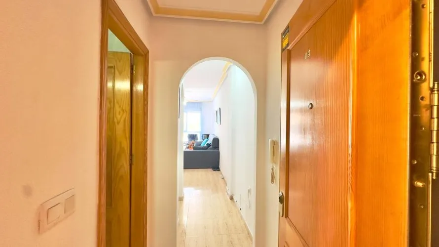 Apartment de 1 chambre à Torrevieja, Espagne No. 1556 № 21