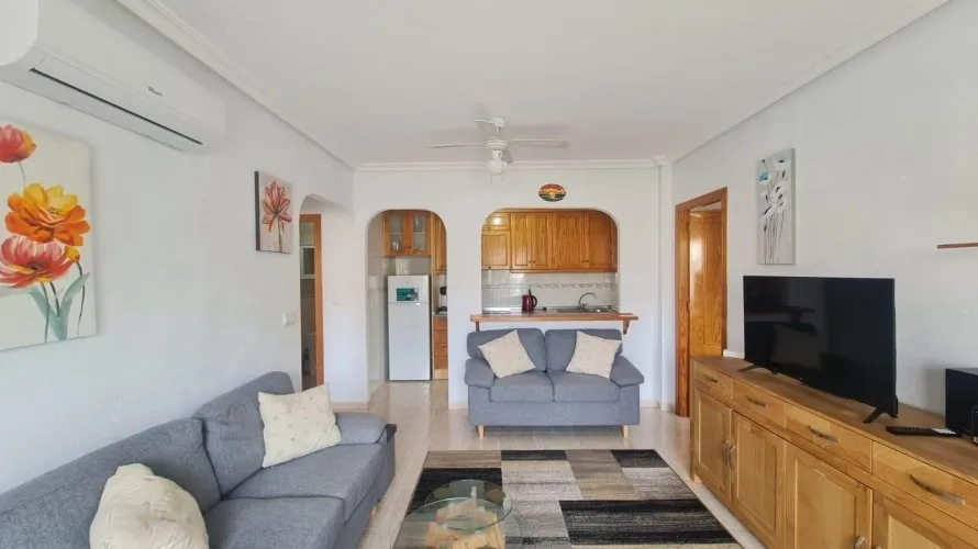 Bungalow de 58m² à Torrevieja, Espagne No. 1397 № 10