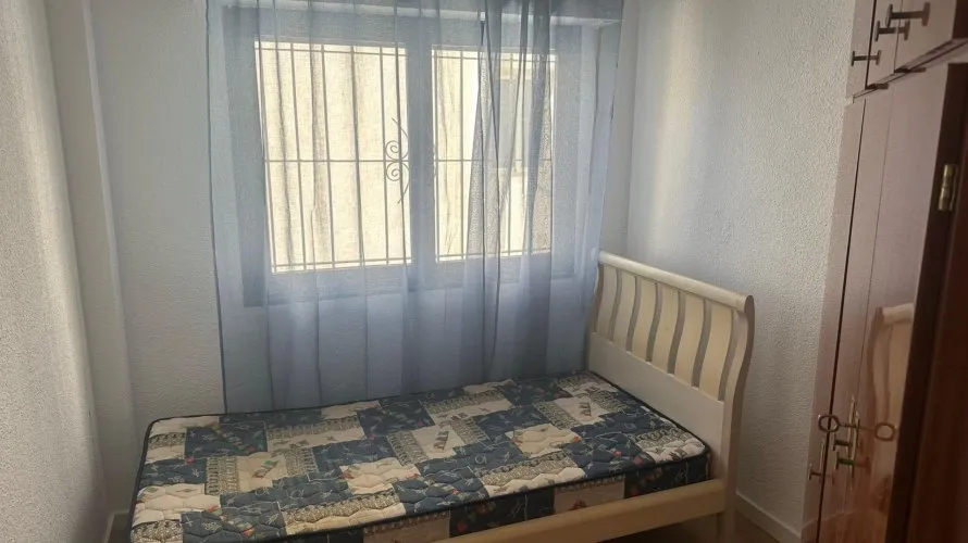 Apartment de 2 chambres à Alicante, Espagne No. 1380 № 14