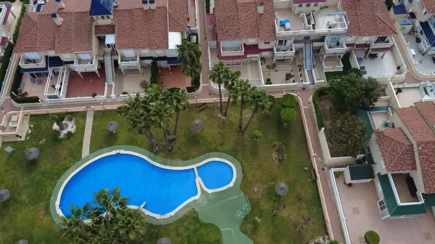 Bungalow de 58m² à Torrevieja, Espagne No. 1397 № 1