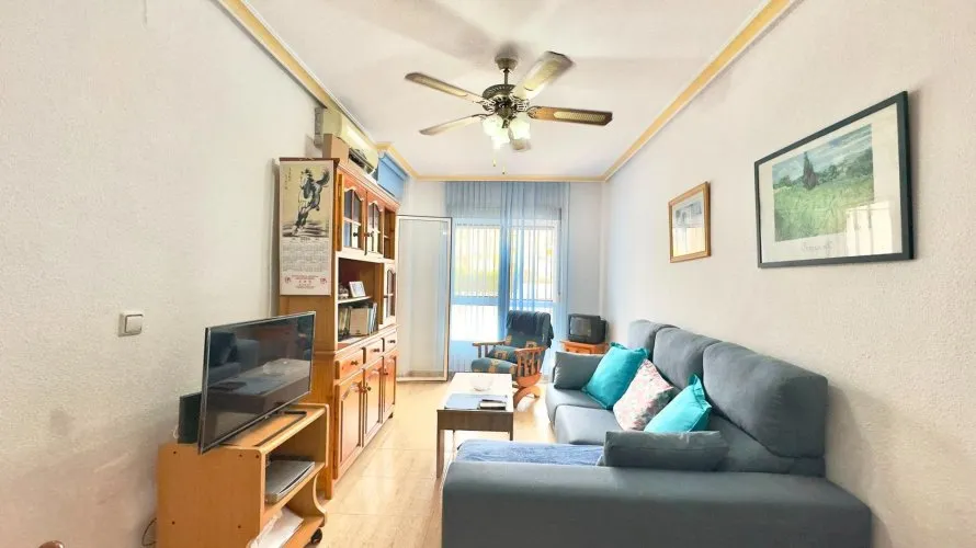 Apartment de 1 chambre à Torrevieja, Espagne No. 1556 № 11