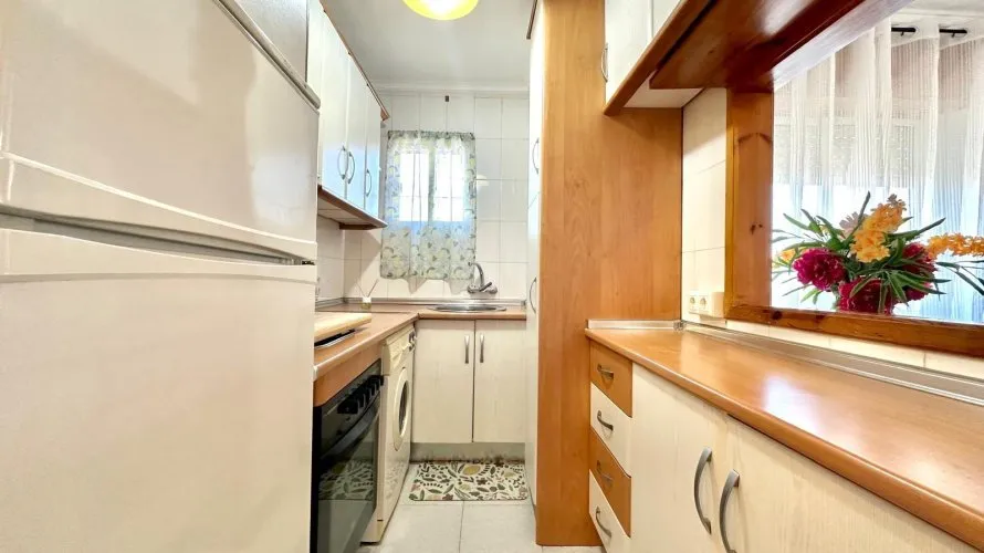 Apartment de 1 chambre à Torrevieja, Espagne No. 1510 № 16