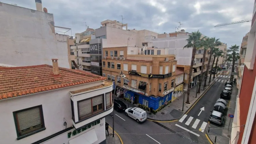 Apartment de 3 chambres à Torrevieja, Espagne No. 1391 № 11