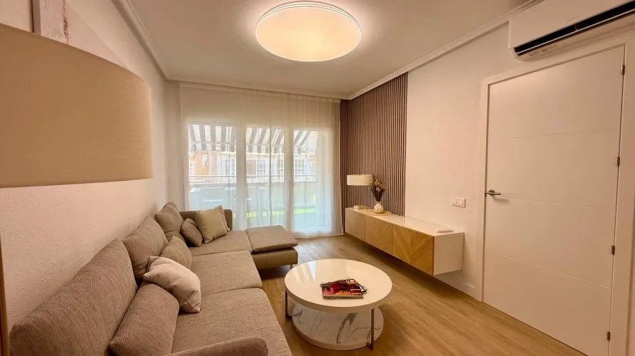 Penthouse de 2 chambres à Torrevieja, Espagne No. 1312 № 16