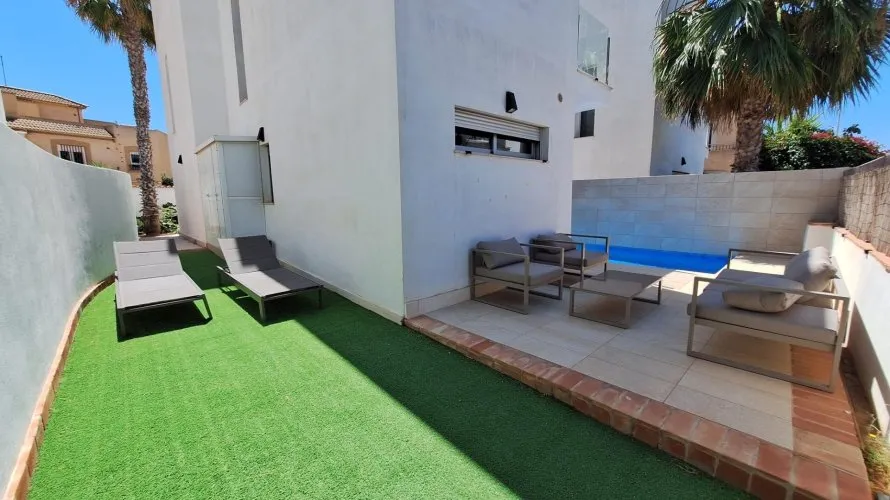 Apartment de 3 chambres à Torrevieja, Espagne No. 1299 № 27