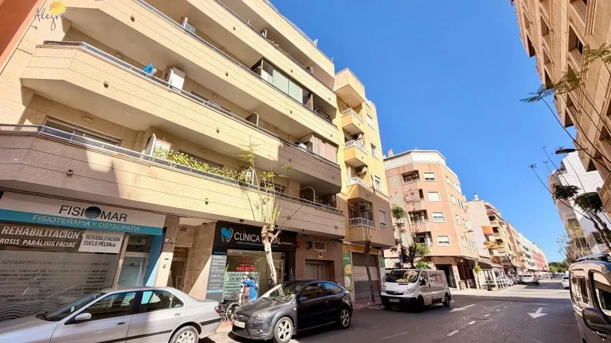 Apartment de 1 chambre à Torrevieja, Espagne No. 1542