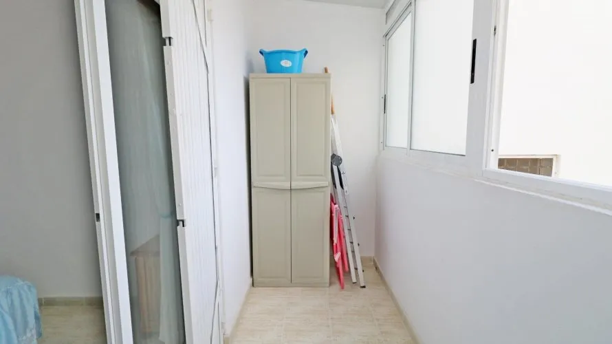 Apartment de 2 chambres à Torrevieja, Espagne No. 1742 № 10