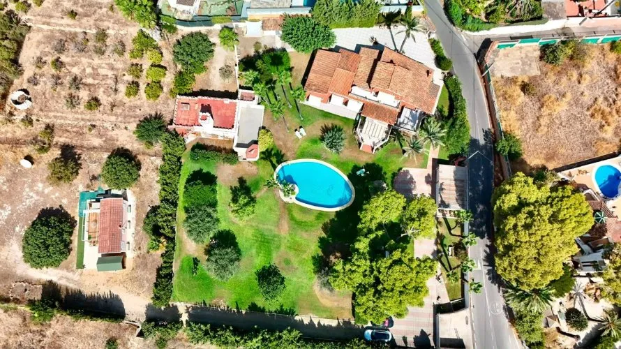 Villa de 5 chambres à Benidorm, Espagne No. 1716 № 5