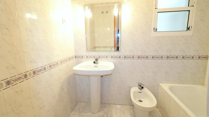 Apartment de 2 chambres à Torrevieja, Espagne No. 1743 № 11