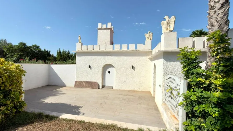 Villa de 5 chambres à Benidorm, Espagne No. 1716