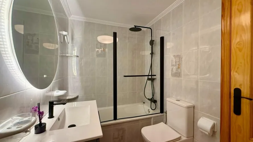 Apartment de 2 chambres à Torrevieja, Espagne No. 1655 № 14