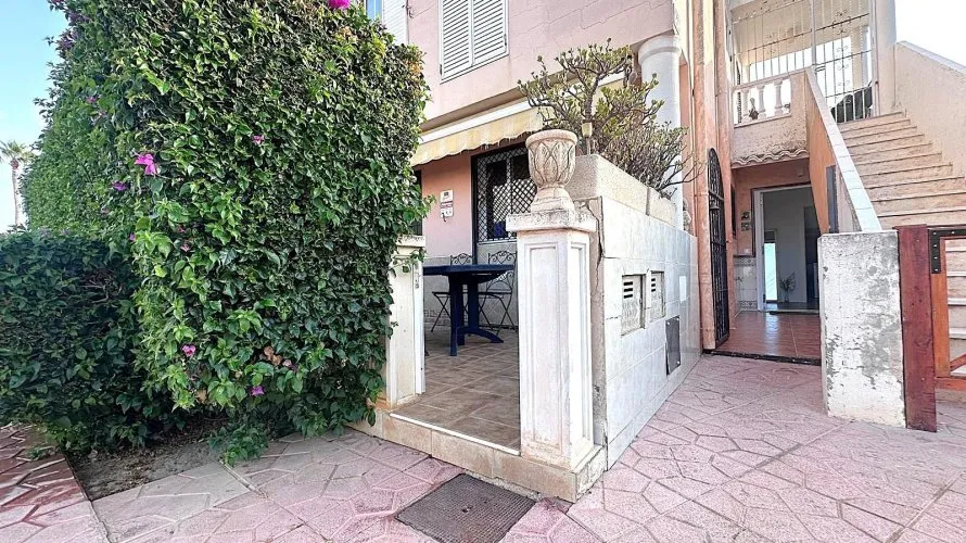 House de 1 chambre à Guardamar del Segura, Espagne No. 1707 № 17