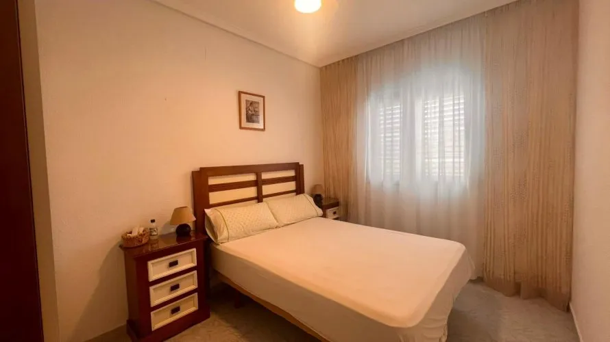 Bungalow de 2 chambres à Torrevieja, Espagne No. 1694 № 11