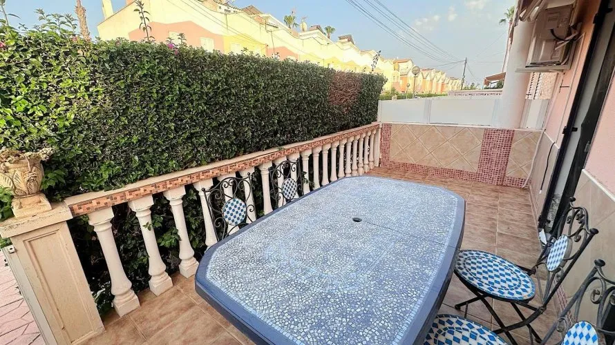 House de 1 chambre à Guardamar del Segura, Espagne No. 1707 № 2