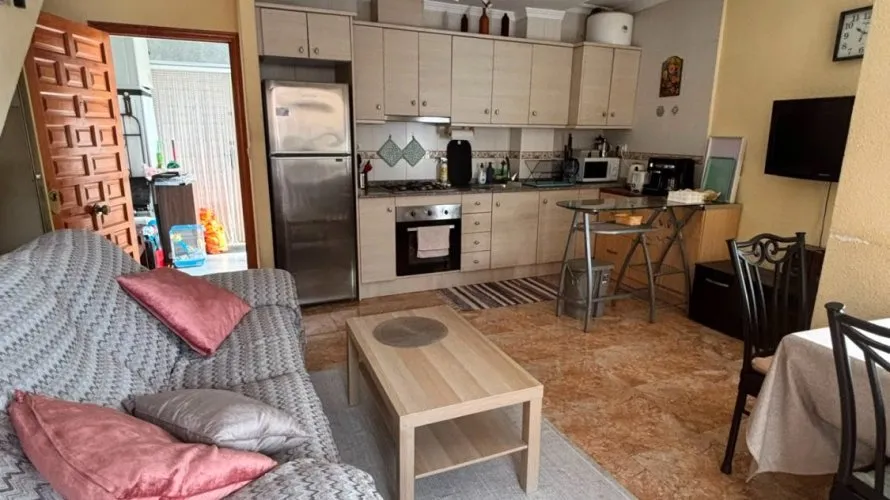 Apartment de 2 chambres à Torrevieja, Espagne No. 1654 № 23