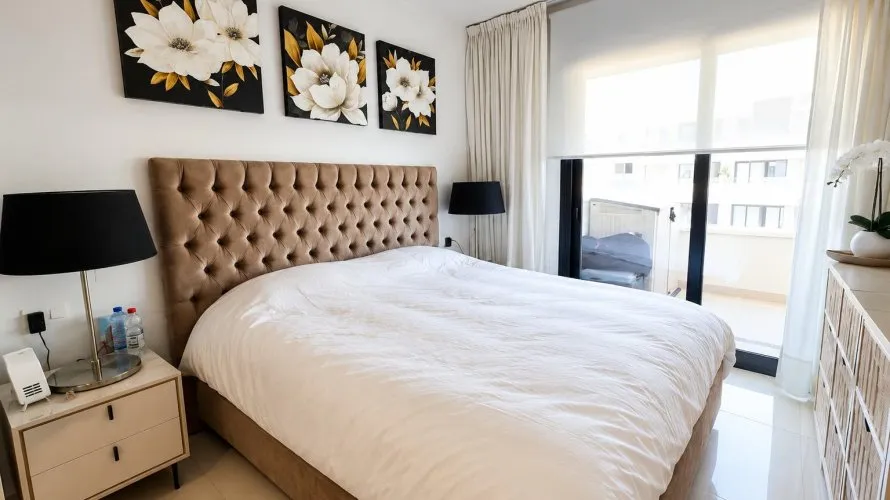 Apartment de 3 chambres à Torrevieja, Espagne No. 1705