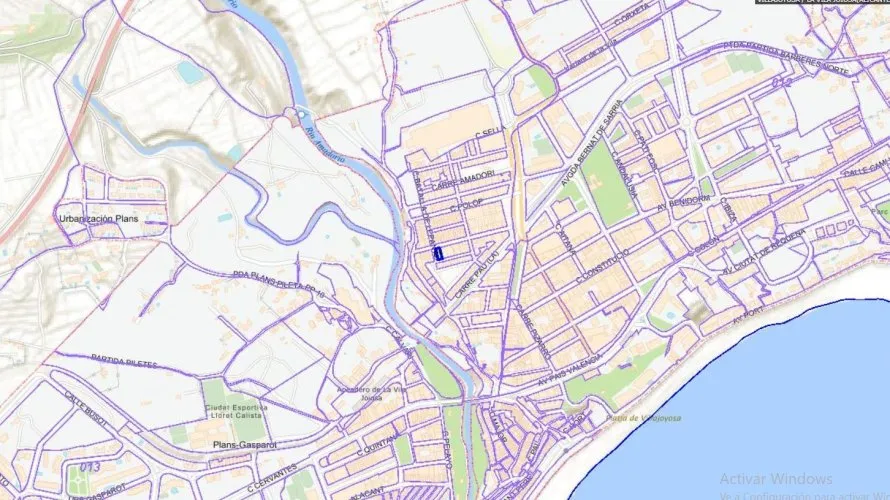 Land plot de 2 chambres à Villajoyosa, Espagne No. 1675