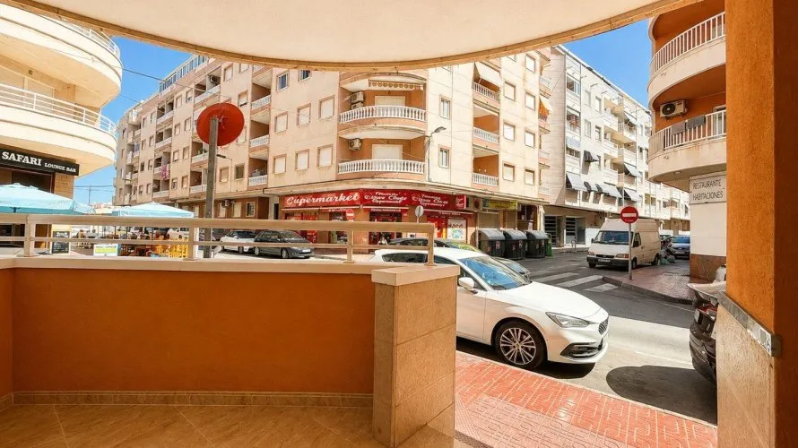 Land plot de 2 chambres à Torrevieja, Espagne No. 1810 № 3