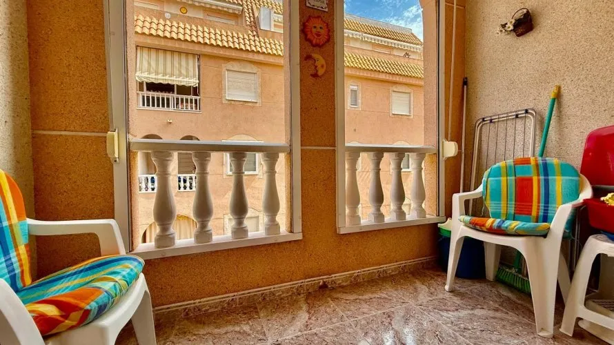 Apartment de 2 chambres à Torrevieja, Espagne No. 1754 № 23