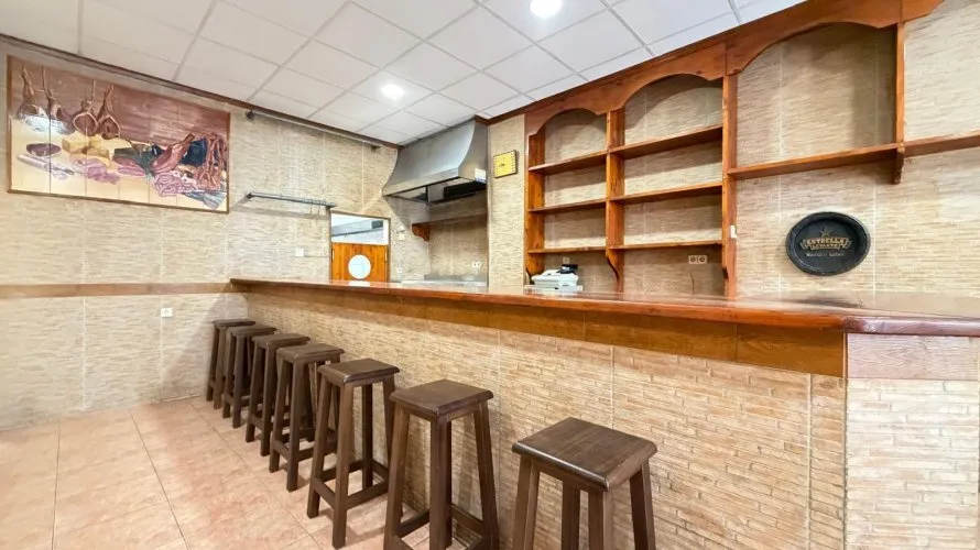 Commercial property de 98m² à Torrevieja, Espagne No. 1860 № 19