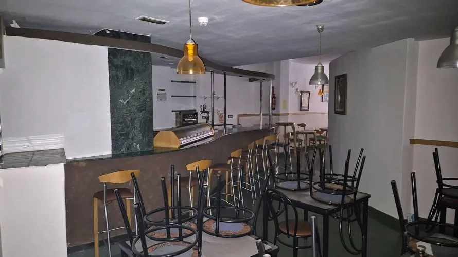 Commercial property de 90m² à Alicante, Espagne No. 1781 № 6