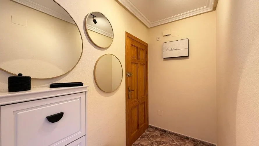 Apartment de 2 chambres à Torrevieja, Espagne No. 1866 № 26